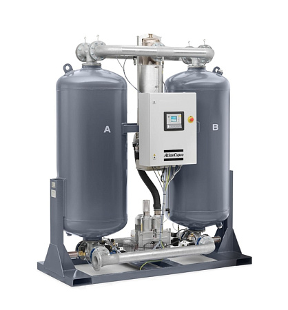 Atlas Copco BD 400+. Адсорбционный осушитель воздуха Atlas Copco с горячей регенерацией серии BD 400+ с точкой росы под давлением -40 °C и охлаждением с нулевыми потерями на продувку.