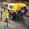 Компрессор Atlas Copco XAS 78. Дизельный передвижной компрессор малой мощности на шасси Atlas Copco XAS 78.