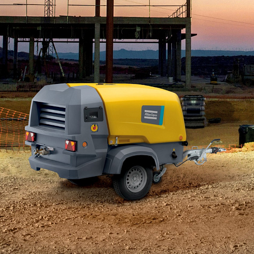 Компрессор Atlas Copco XAS 138. Дизельный, передвижной, компрессор Atlas Copco XAS 138 на шасси.