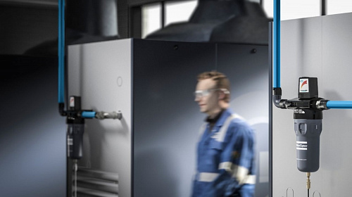 Atlas Copco UD 45+. Магистральный воздушный фильтр Atlas Copco UD 45+.