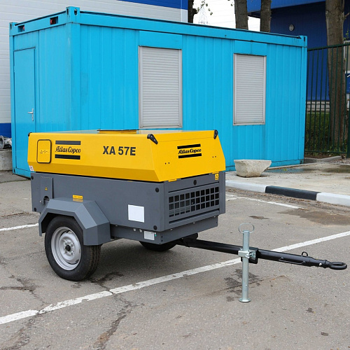 Электрический компрессор Atlas Copco XA 57E. Электрический передвижной компрессор Atlas Copco XA 57E с электродвигателем, на шасси. На компрессоры на шасси выдается ПТС или ПСМ.